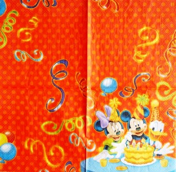 Mickey, Minnie, Donald à l'anniversaire