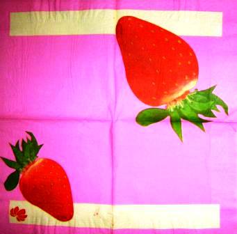 2 belles fraises, fond rose