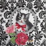 Chat au noeud rouge et aux roses