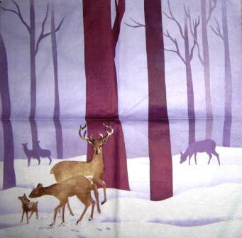 Famille cerf, biche, faon dans la neige