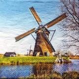 Moulin au bord de l'eau