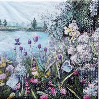 Fleurs et papillons au bord du lac