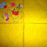 Winnie et Porcinet fond jaune